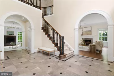4115 40th Place N, Arlington, VA 22207 - Photo 10