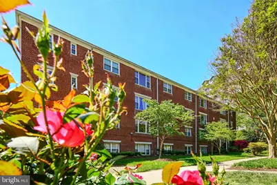 1224 Meade Street N #ES202, Arlington, VA 22209 - Photo 2
