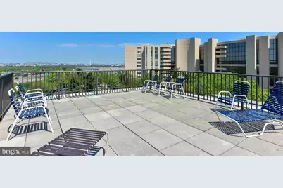 1300 Army Navy Drive #608, Arlington, VA 22202 - Photo 4