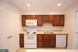 1105 N Stuart St, Arlington, VA 22201 - Photo 14