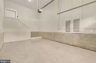 923 17th St S, Arlington, VA 22202 - Photo 30