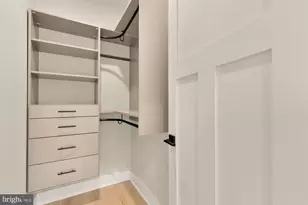 923 17th St S, Arlington, VA 22202 - Photo 36