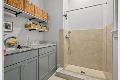 2816 1st Road N, Arlington, VA 22201 - Photo 6