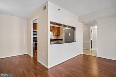1301 N Courthouse Road #1612, Arlington, VA 22201 - Photo 14