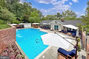 1753 Army Navy Dr, Arlington, VA 22202 - Photo 1