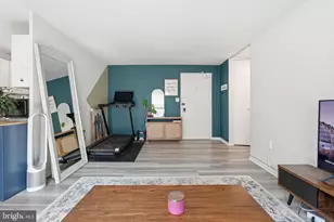 1200 S Arlington Ridge Rd, Arlington, VA 22202 - Photo 4