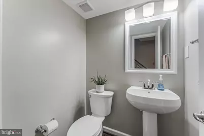 2202 S Quincy Street #2, Arlington, VA 22204 - Photo 10
