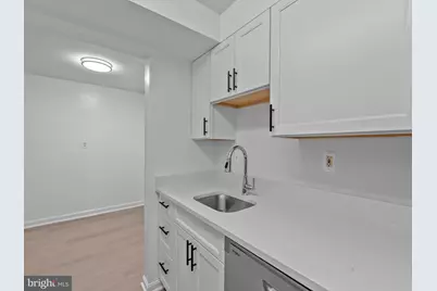 708 S Arlington Mill Drive S #14104, Arlington, VA 22204 - Photo 8