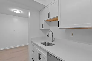 708 S Arlington Mill Dr S, Arlington, VA 22204 - Photo 8