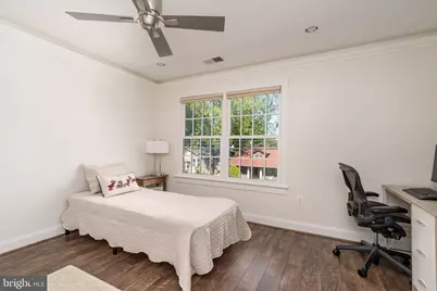 1900 N Nelson Street, Arlington, VA 22207 - Photo 48
