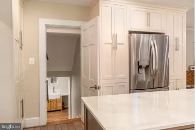 1900 N Nelson Street, Arlington, VA 22207 - Photo 12