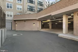 989 S Buchanan St, Arlington, VA 22204 - Photo 20