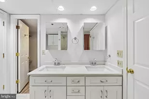 1276 N Wayne St, Arlington, VA 22201 - Photo 24