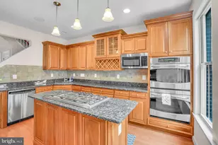 2619 S Kenmore Ct, Arlington, VA 22206 - Photo 14