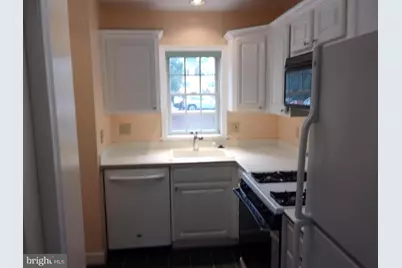 6916 Fairfax Drive #218, Arlington, VA 22213 - Photo 4