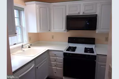 6916 Fairfax Drive #218, Arlington, VA 22213 - Photo 2
