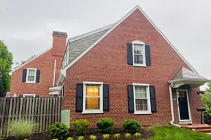 3616 S Wakefield St, Arlington, VA 22206 - Photo 2