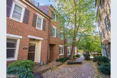 1128 N Taylor Street #1, Arlington, VA 22201 - Photo 2