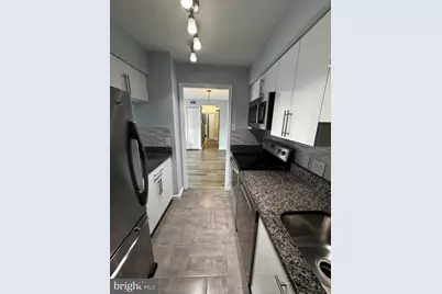 1301 N Courthouse Road #1201, Arlington, VA 22201 - Photo 8