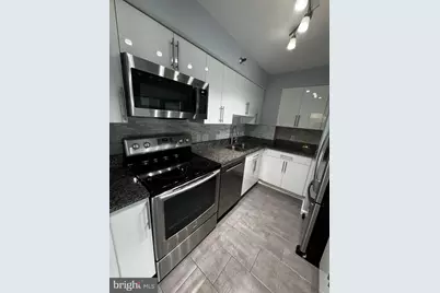 1301 N Courthouse Road #1201, Arlington, VA 22201 - Photo 10
