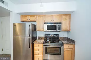 1024 N Utah St, Arlington, VA 22201 - Photo 8