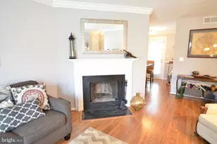 2627 S Walter Reed Dr S, Arlington, VA 22206 - Photo 12