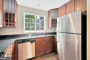 4067 S Four Mile Run Dr, Arlington, VA 22204 - Photo 12