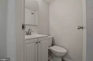 2030 N Adams St, Arlington, VA 22201 - Photo 16