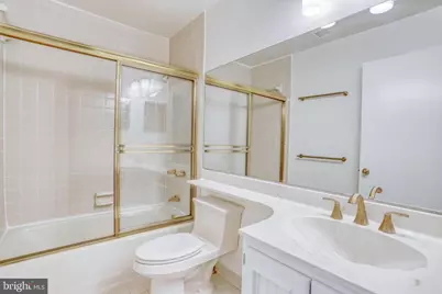 1101 S Arlington Ridge Road #114, Arlington, VA 22202 - Photo 24