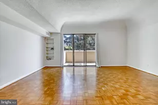 1101 S Arlington Ridge Rd, Arlington, VA 22202 - Photo 6