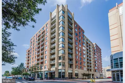 1020 N Highland Street #703, Arlington, VA 22201 - Photo 1