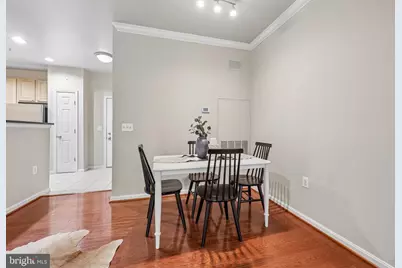 2055 26th Street S #5-203, Arlington, VA 22206 - Photo 8
