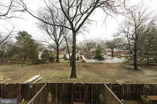 3334 2nd St S, Arlington, VA 22204 - Photo 2