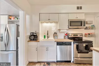 3627 1st Road S, Arlington, VA 22204 - Photo 16