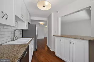 1600 N Oak St, Arlington, VA 22209 - Photo 28