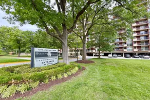 1300 Army Navy Dr, Arlington, VA 22202 - Photo 1