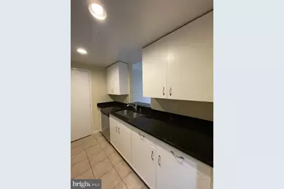 1530 Key Boulevard #317, Arlington, VA 22209 - Photo 6
