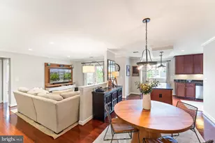 4089 S Four Mile Run Dr, Arlington, VA 22204 - Photo 4