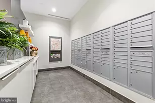 2000 Clarendon Blvd, Arlington, VA 22201 - Photo 34