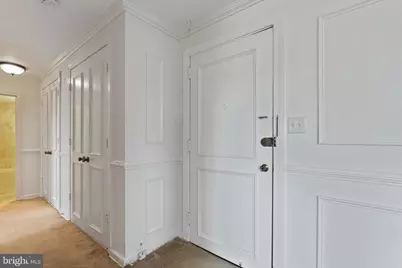 1300 S Arlington Ridge Road #402, Arlington, VA 22202 - Photo 18