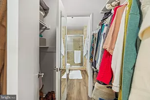 1001 N Vermont St, Arlington, VA 22201 - Photo 22