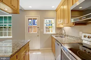 3267 S Stafford St, Arlington, VA 22206 - Photo 30