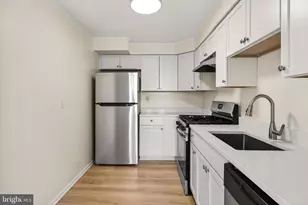 5111 8th Rd S, Arlington, VA 22204 - Photo 16