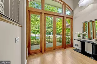 3636 38th St N, Arlington, VA 22207 - Photo 2