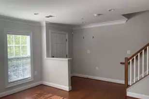 805 N Woodrow St, Arlington, VA 22203 - Photo 2