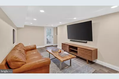 5100 Yorktown Boulevard, Arlington, VA 22207 - Photo 16