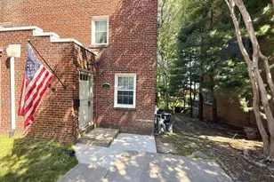 1601 N Colonial Terrace, Arlington, VA 22209 - Photo 2