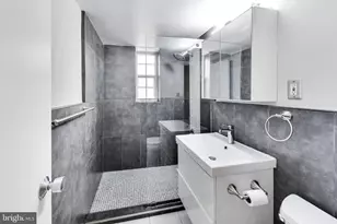 1322 Fort Myer Dr, Arlington, VA 22209 - Photo 18