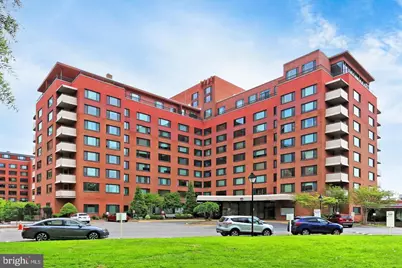 1011 Arlington Boulevard #513, Arlington, VA 22209 - Photo 1
