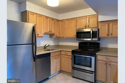 66 N Bedford Street #66A, Arlington, VA 22201 - Photo 2